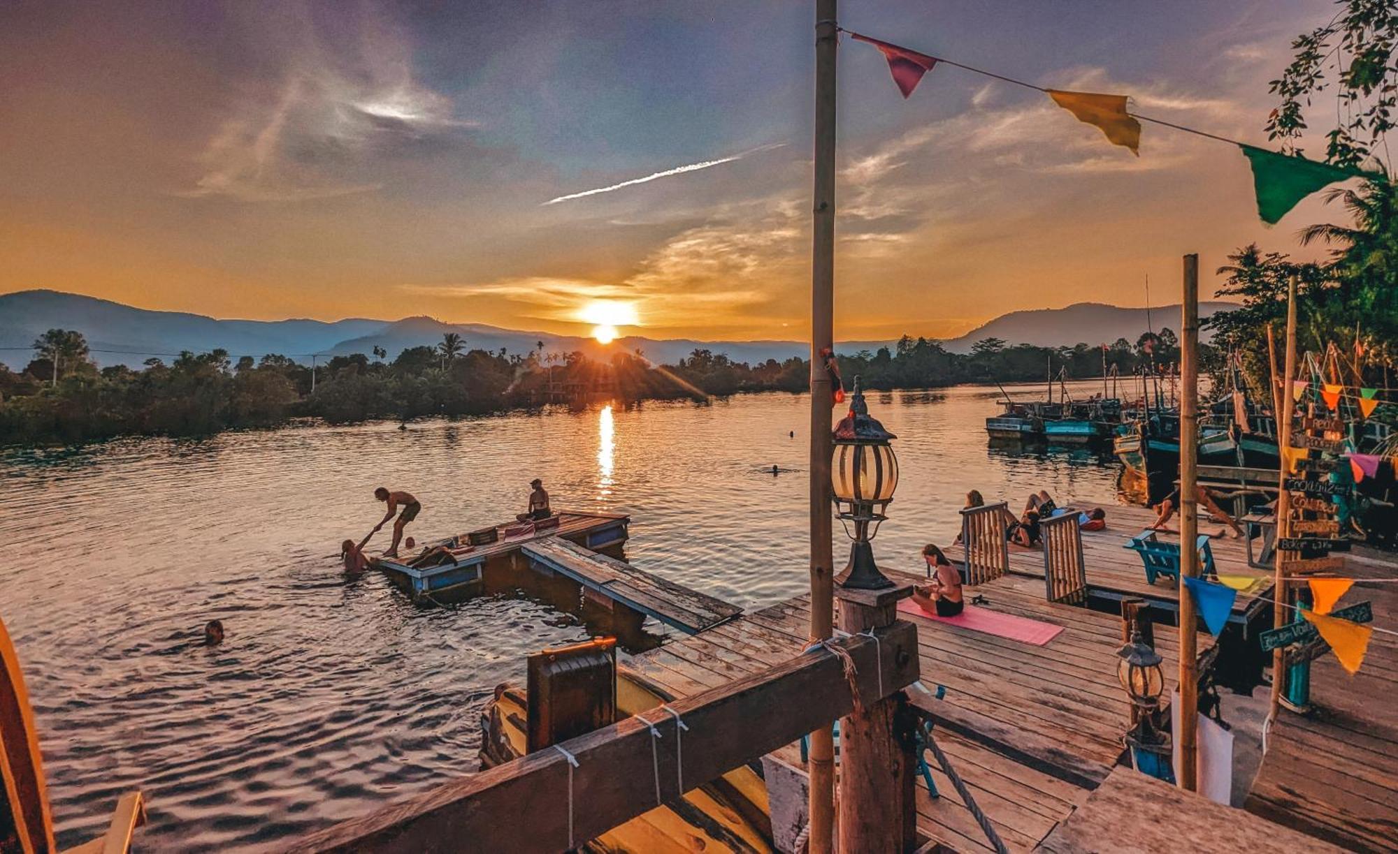 Yellow Sun Kampot Dış mekan fotoğraf
